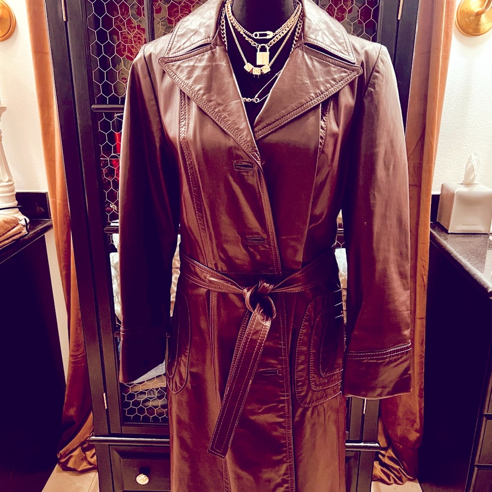 My prized stunningly tailored soft brown vintage leather trench from NYC size 6
